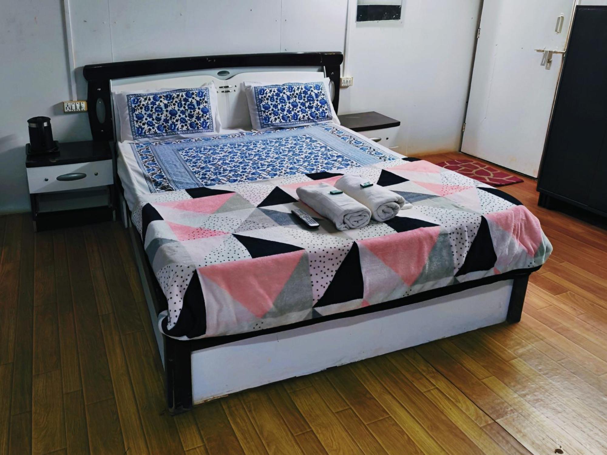 Forrest Homestay Villa Bhor Extérieur photo